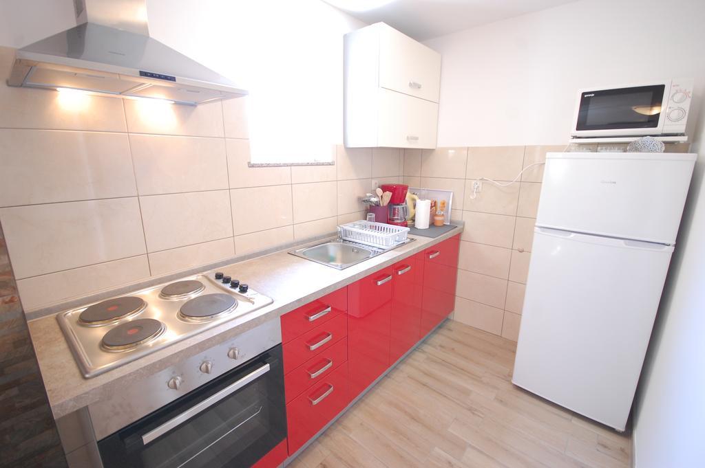Apartment Bazdaric By El-Pi Tours Sveti Vid-Miholjice 외부 사진